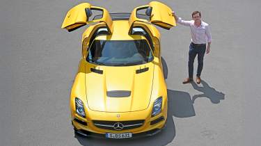 Mercedes-AMG - SLS Black Edition overhead