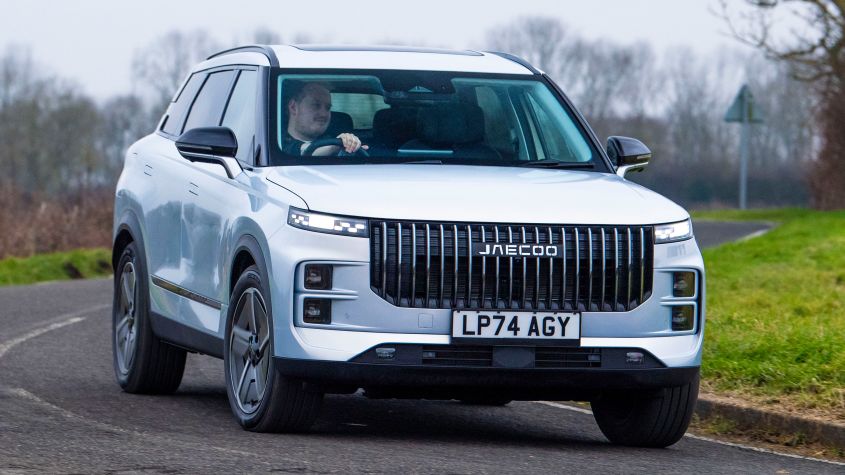 image of "Car Deal of the Day: Get the Range Rover look for (a lot) less with the Jaecoo 7 for £244 a month"