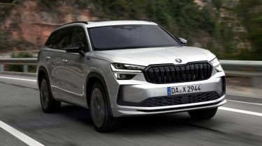 Skoda Kodiaq SportLine - front 3/4