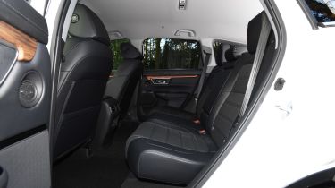 Honda CR-V hybrid - rear seats