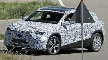 Mercedes GLA - front angled