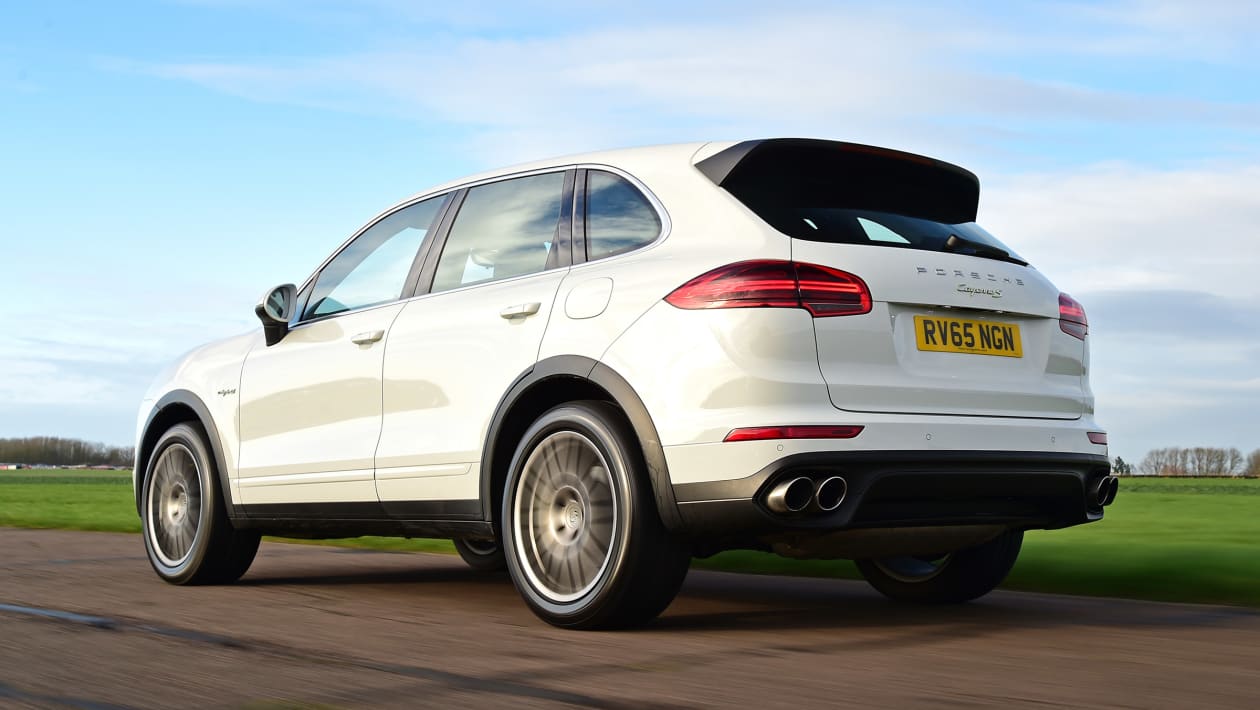 Lexus RX vs Porsche Cayenne vs Volvo XC90 pictures Auto Express