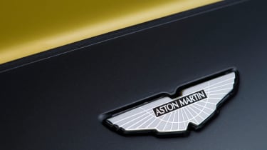 Aston Martin V12 Vantage S Aston badge
