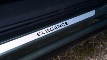 Volkswagen Tiguan - &#039;Elegance&#039; side sill detail