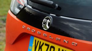 Vauxhall Crossland - badge