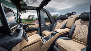 Mercedes-Maybach G 650 Landaulet - rear seats