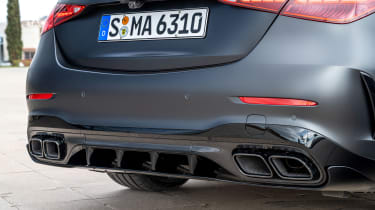 Mercedes-AMG C 63 S E-Performance - exhausts
