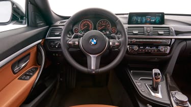BMW 340i GT - dash