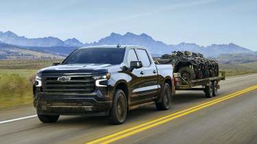 Chevrolet Silverado - front tracking 
