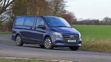 Mercedes Vito Tourer - front cornering