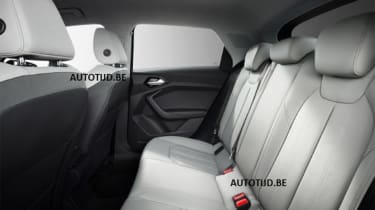 Audi A1 - leak grey rear seats