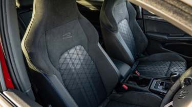 Volkswagen Golf GTI Mk8 - front seats