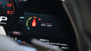 Ferrari Amalfi - drive mode display