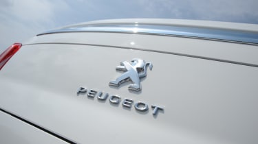Peugeot 508 badge