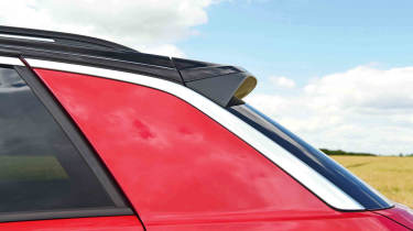 VW T-Roc - rear roof pillar