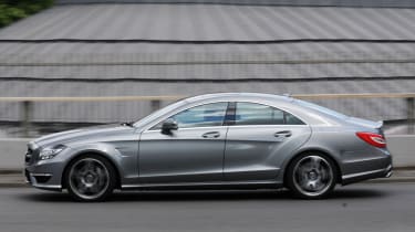 Mercedes CLS 63 AMG panning