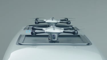 Mercedes Vision Van - video drones