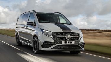 New Mercedes Vito SportX - front tracking