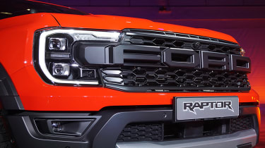 Ford Ranger Raptor - studio grille