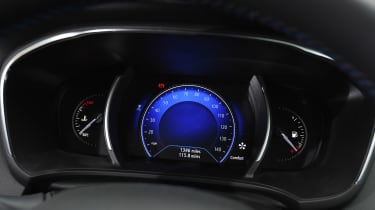 Renault Megane - dials