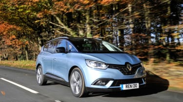 Renault Scenic and Grand Scenic Hybrid Assist - 1