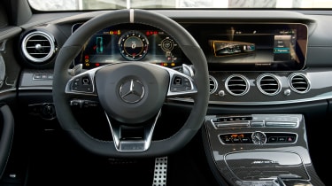 Mercedes-AMG E 63 - 