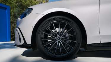 Mercedes C-Class Electric - wheel