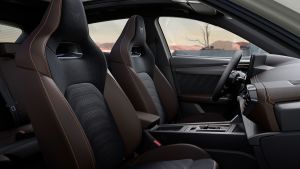 Cupra Formentor VZ5 - front seats