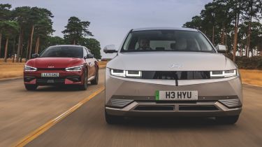 Hyundai Ioniq 5 and Kia EV6 - front tracking