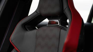 BMW M3 CS Touring - front seat