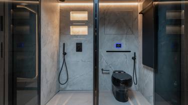 Brabus Big Boy 1200 - bathroom