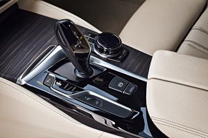 BMW 5 Series Touring - transmission