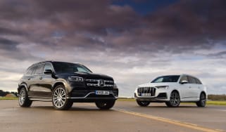 Mercedes GLS vs Audi Q7 - head-to-head