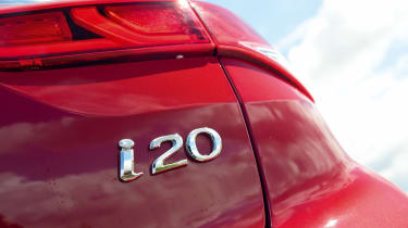 Hyundai i20 - badge