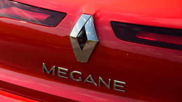 Renault Megane vs Vauxhall Astra vs SEAT Leon - 