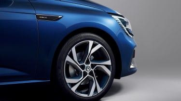Renault Megane - blue wheel