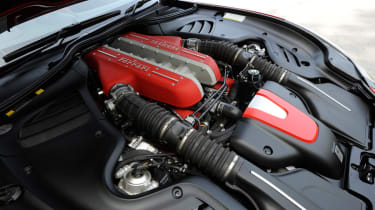 Ferrari FF engine