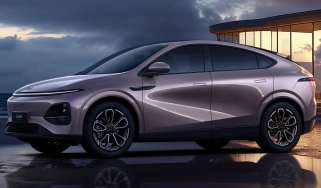 New XPeng G6 front 3/4