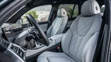 BMW X5 facelift - front seats