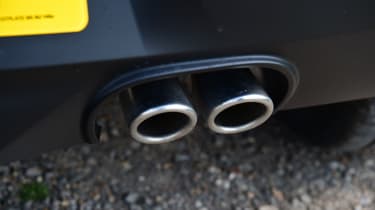 DS 3 PureTech 130 - exhaust pipes