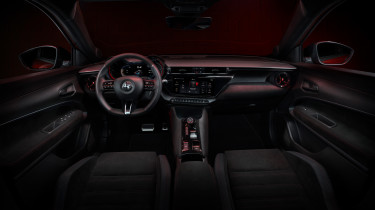 Alfa Romeo Milano - interior