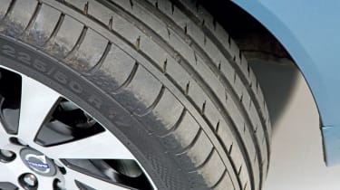 Volvo S80 front tyres