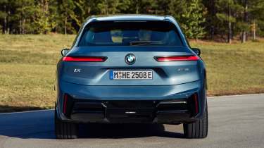 BMW IX facelift - full rear