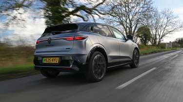 Renault Megane E-Tech - rear tracking
