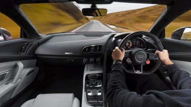 Audi R8 Performance RWD Edition driver&#039;s view