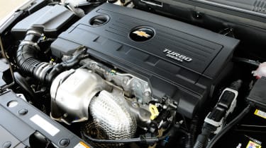 Chevrolet Cruze Hatchback LT 2.0 VCDi engine