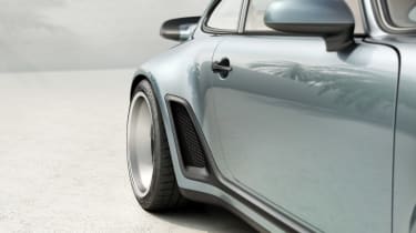 Singer Porsche 911 - side detail