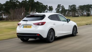 Mazda 3 Sport Black - rear tracking