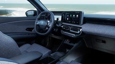 Renault 4 - cabin