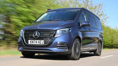 Mercedes Marco Polo - front tracking 